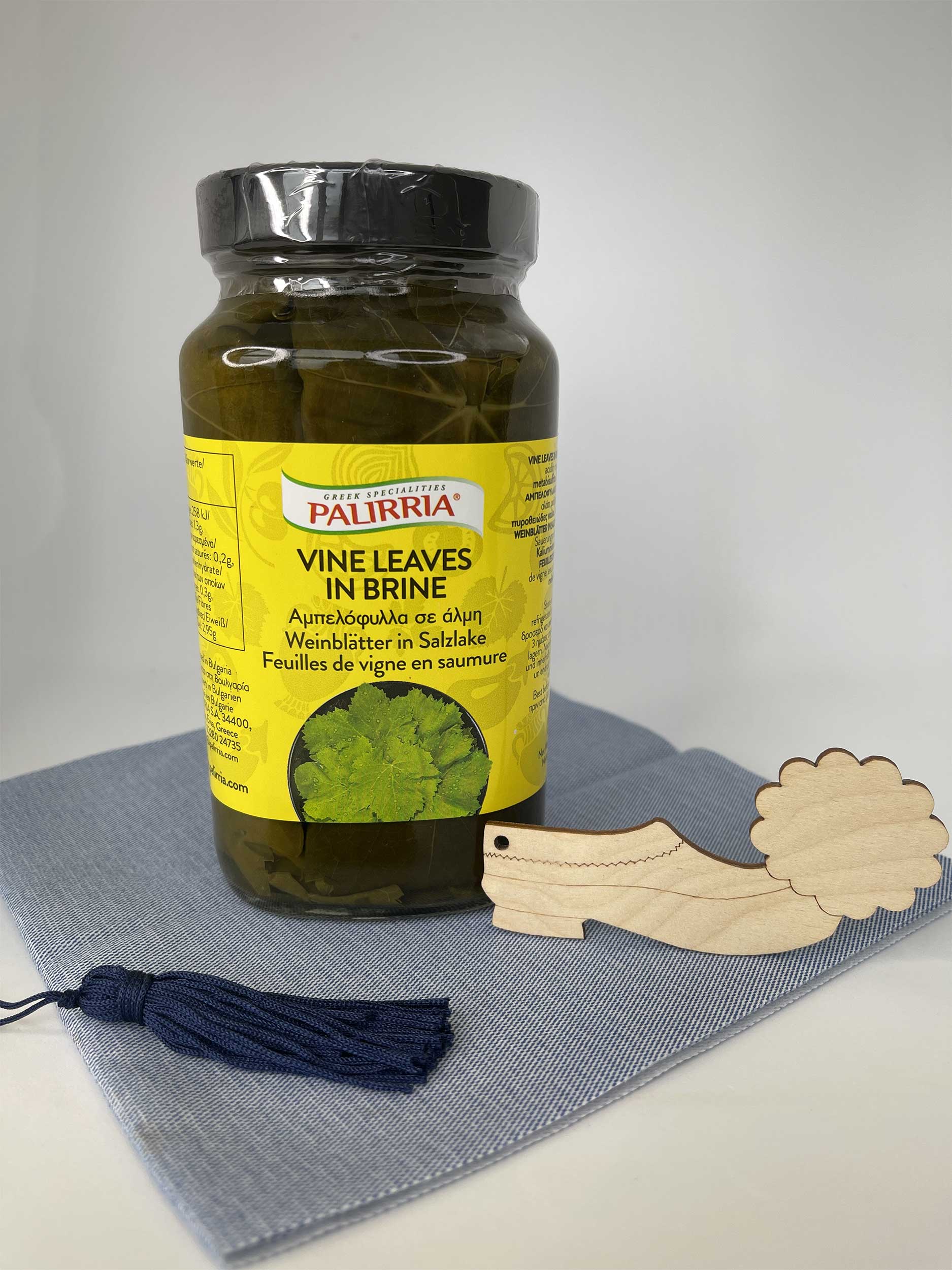 Foglie di vite in salamoia